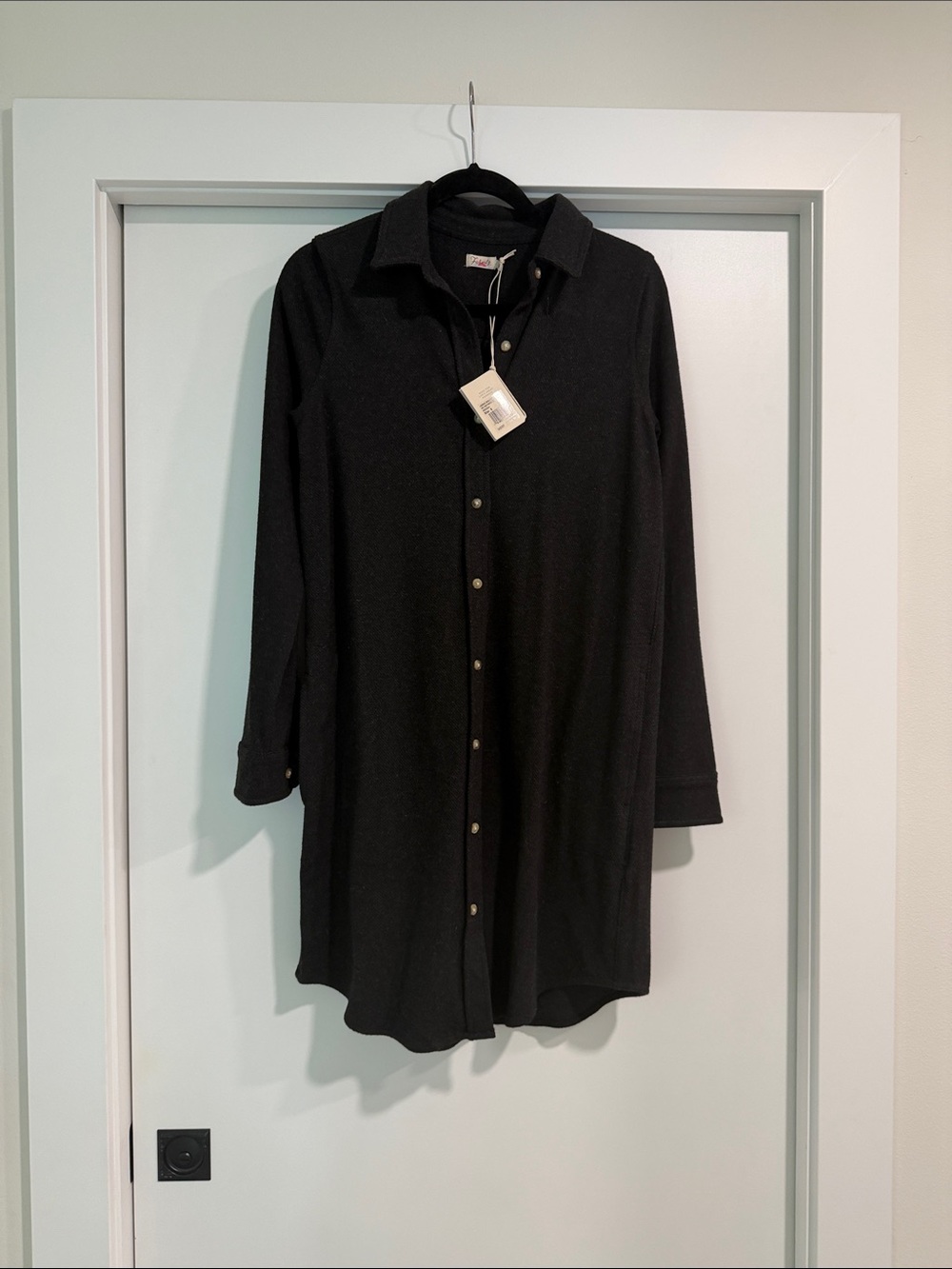 Faherty Black Long Sleeve Button-Down Dress